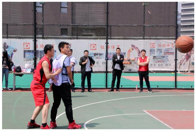 全員健身，這家公司籃球高手多達30個？